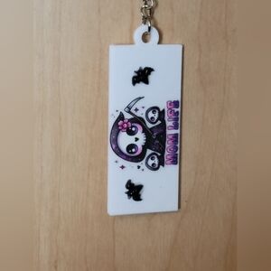 💀NEW 💀Hand Crafted  Mom Life Reaper White and Purple Key Holder
